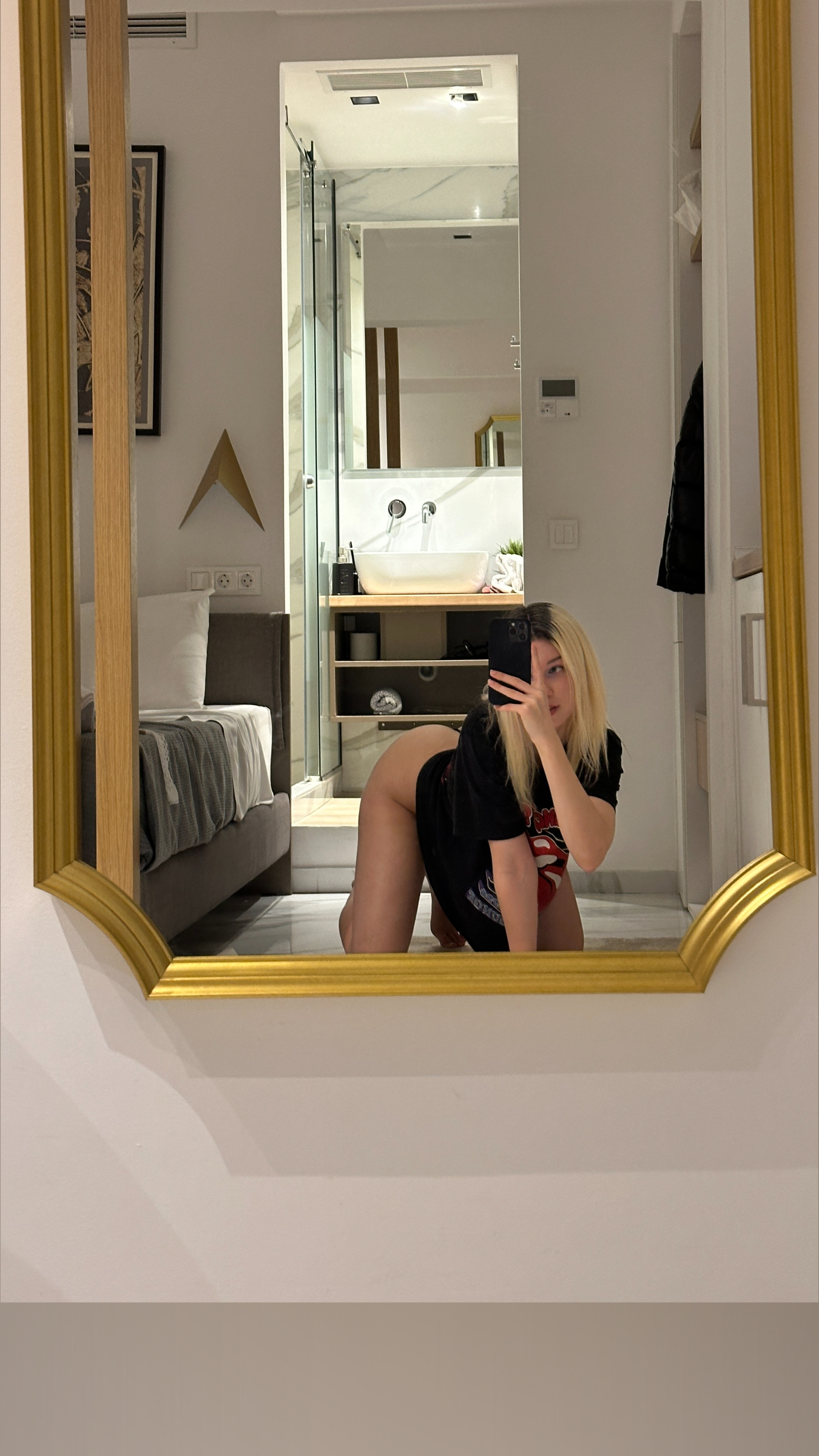 Alison 🦋 OnlyFans header