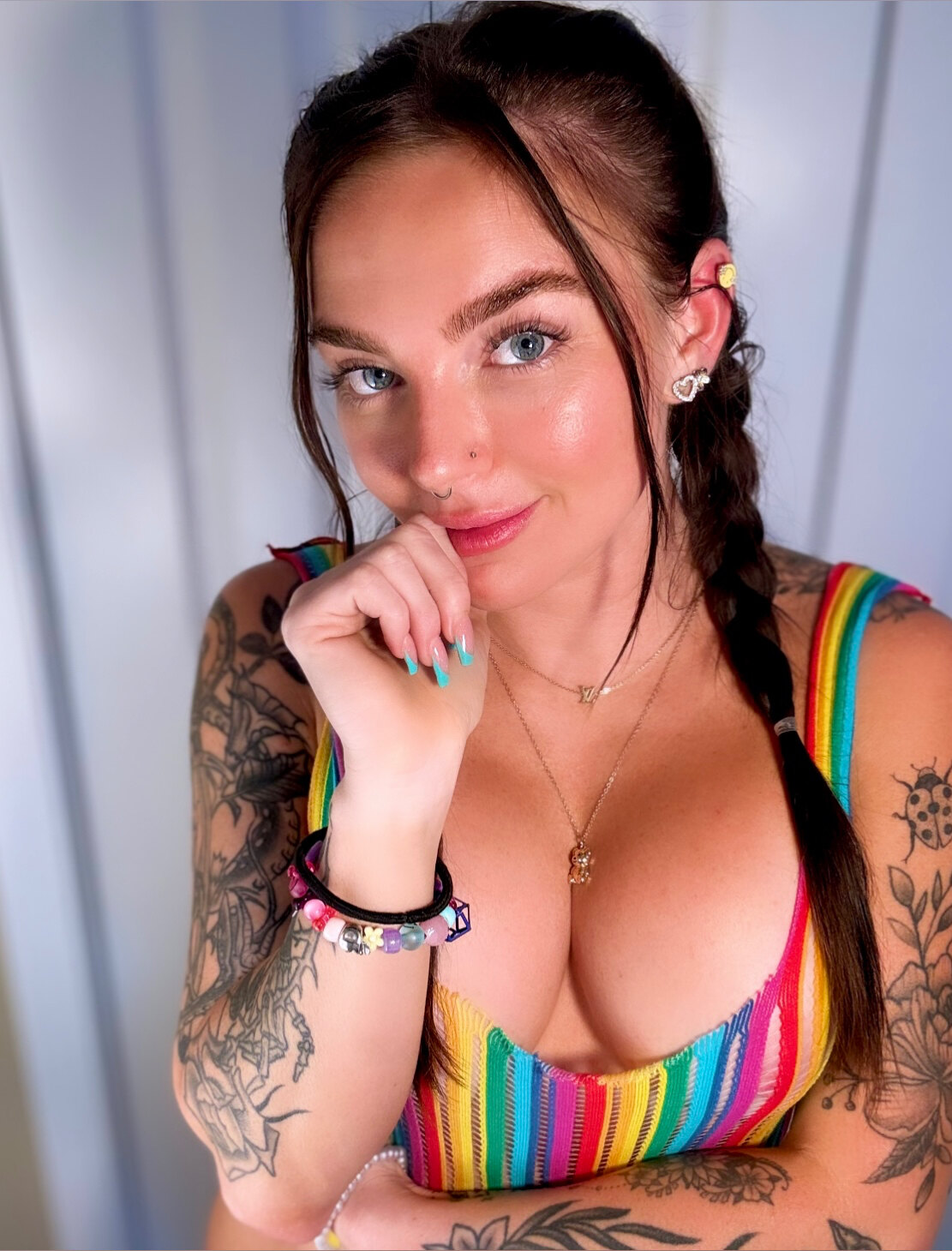 Sweet cheeks 🍑😽