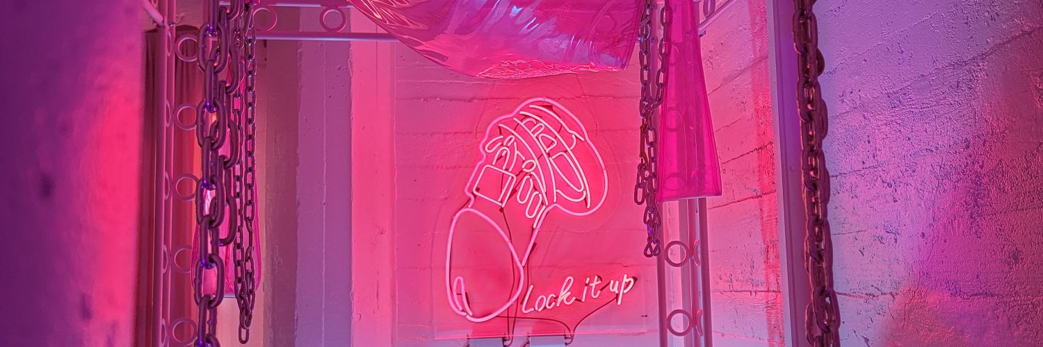 Mistress V er×nica OnlyFans header