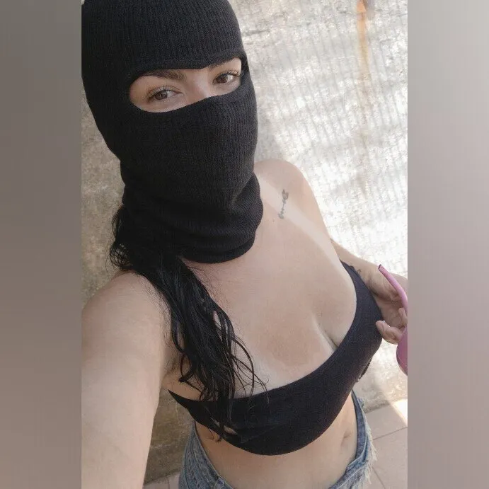 Una mas OnlyFans profile picture