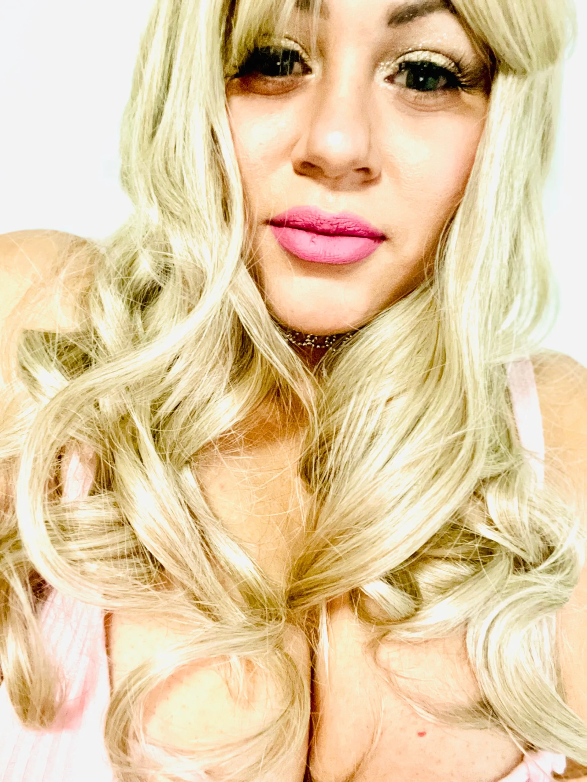 Andrea Mendz OnlyFans header