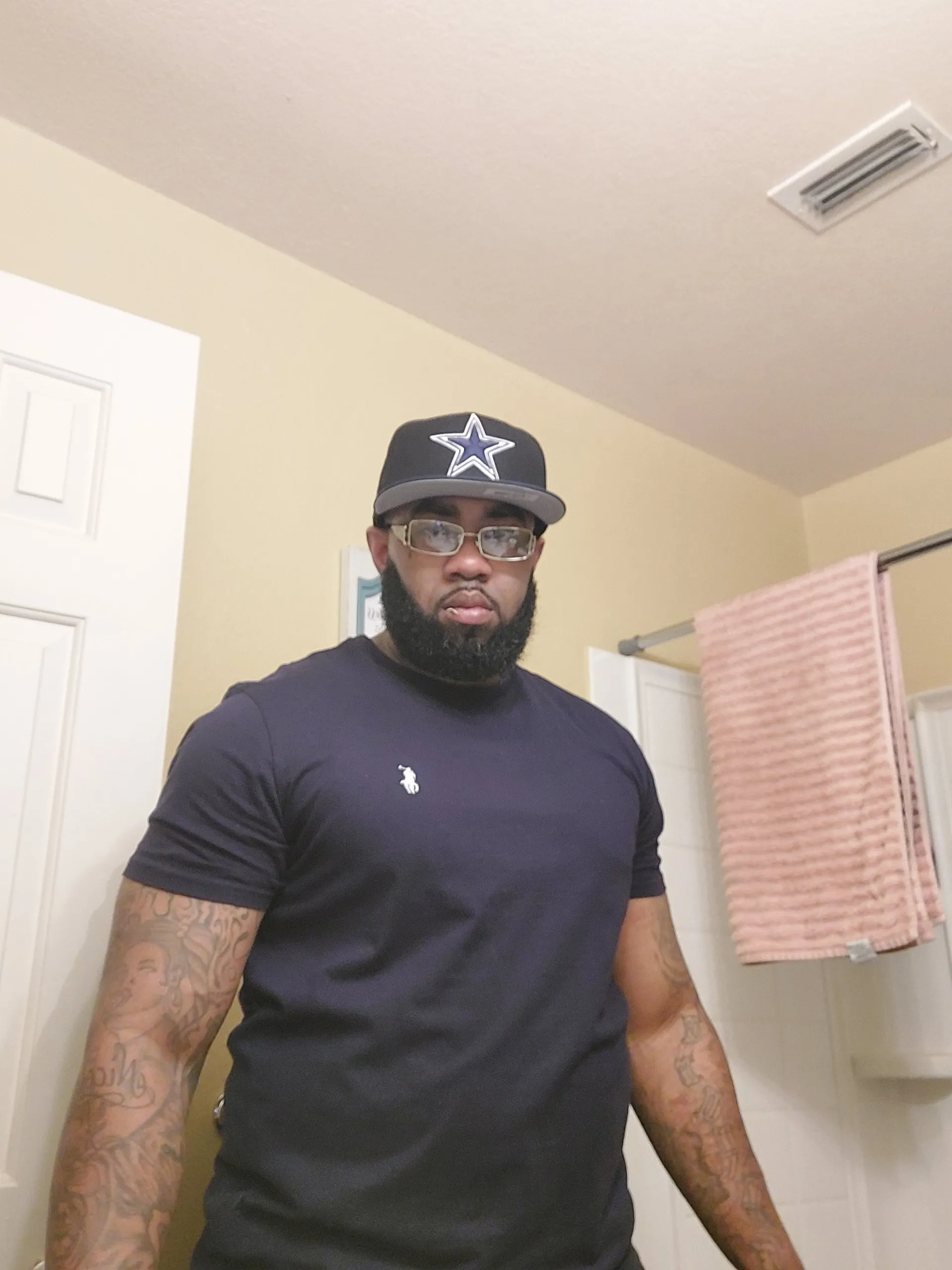 BBC King Q52 OnlyFans header