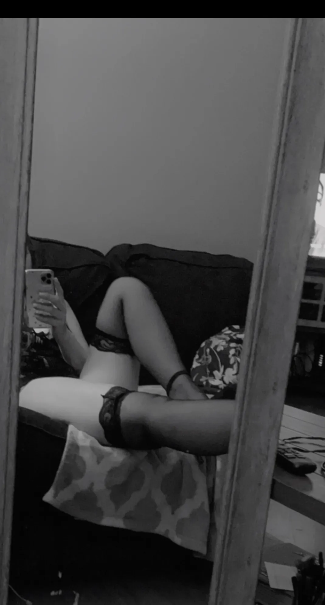 Evie OnlyFans header
