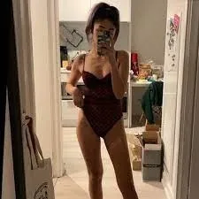 olive OnlyFans profile picture