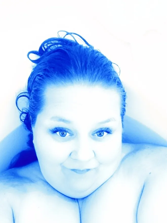 DeeAnne Tucker OnlyFans header