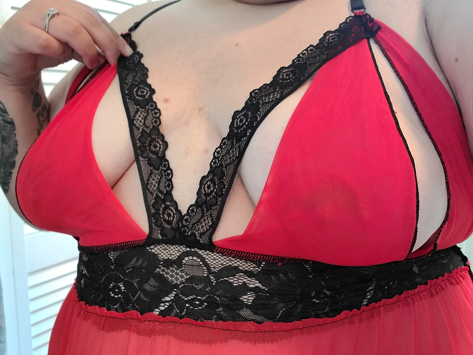 Michelle Loren OnlyFans header