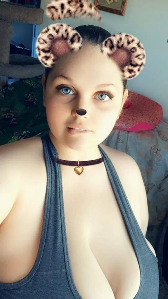Yummy mommy OnlyFans profile picture