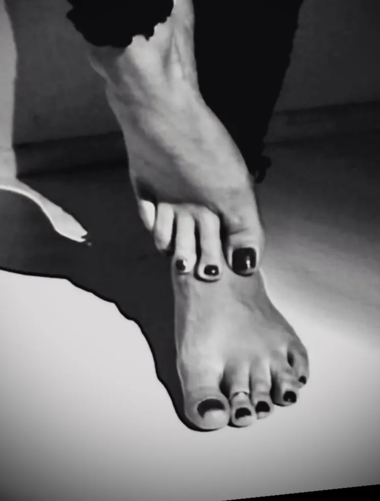 Mel OnlyFans header