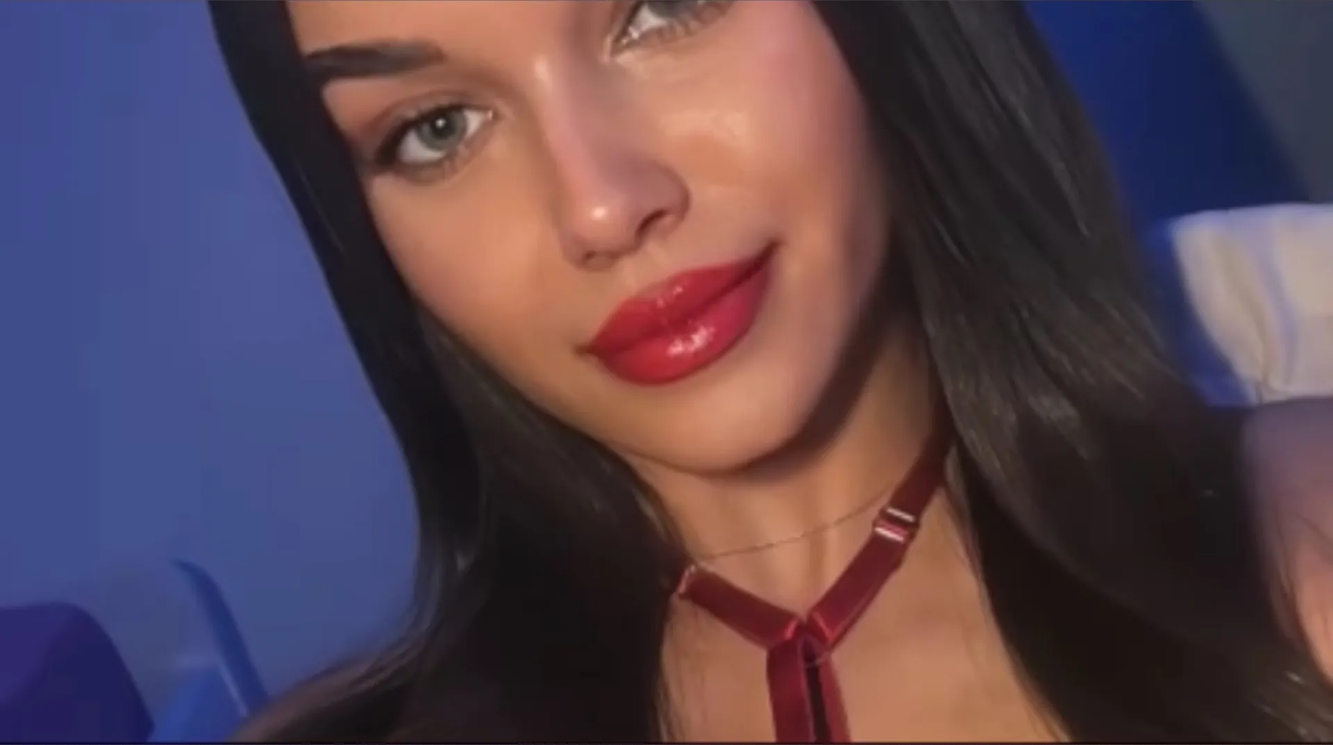 Alicia OnlyFans header