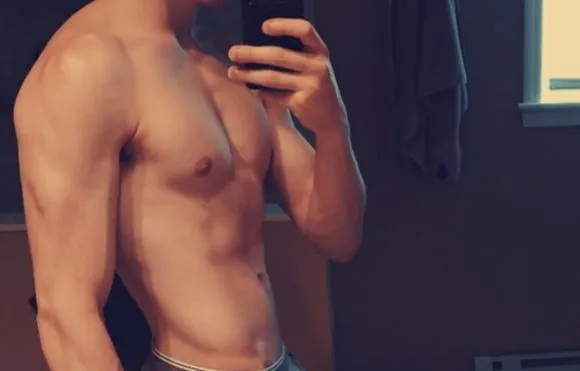 James 9" OnlyFans header