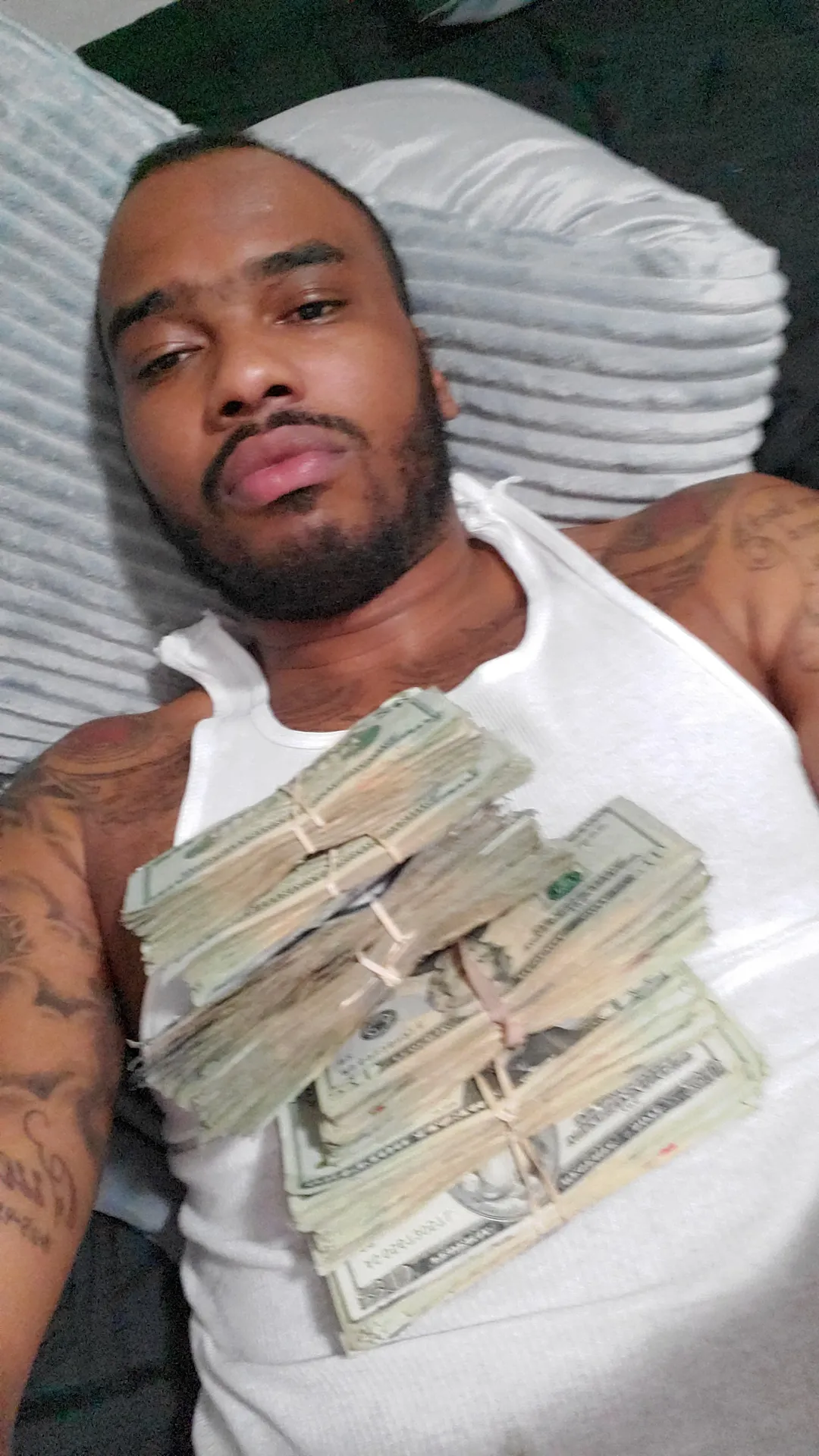 Big Dick Skal Colossal