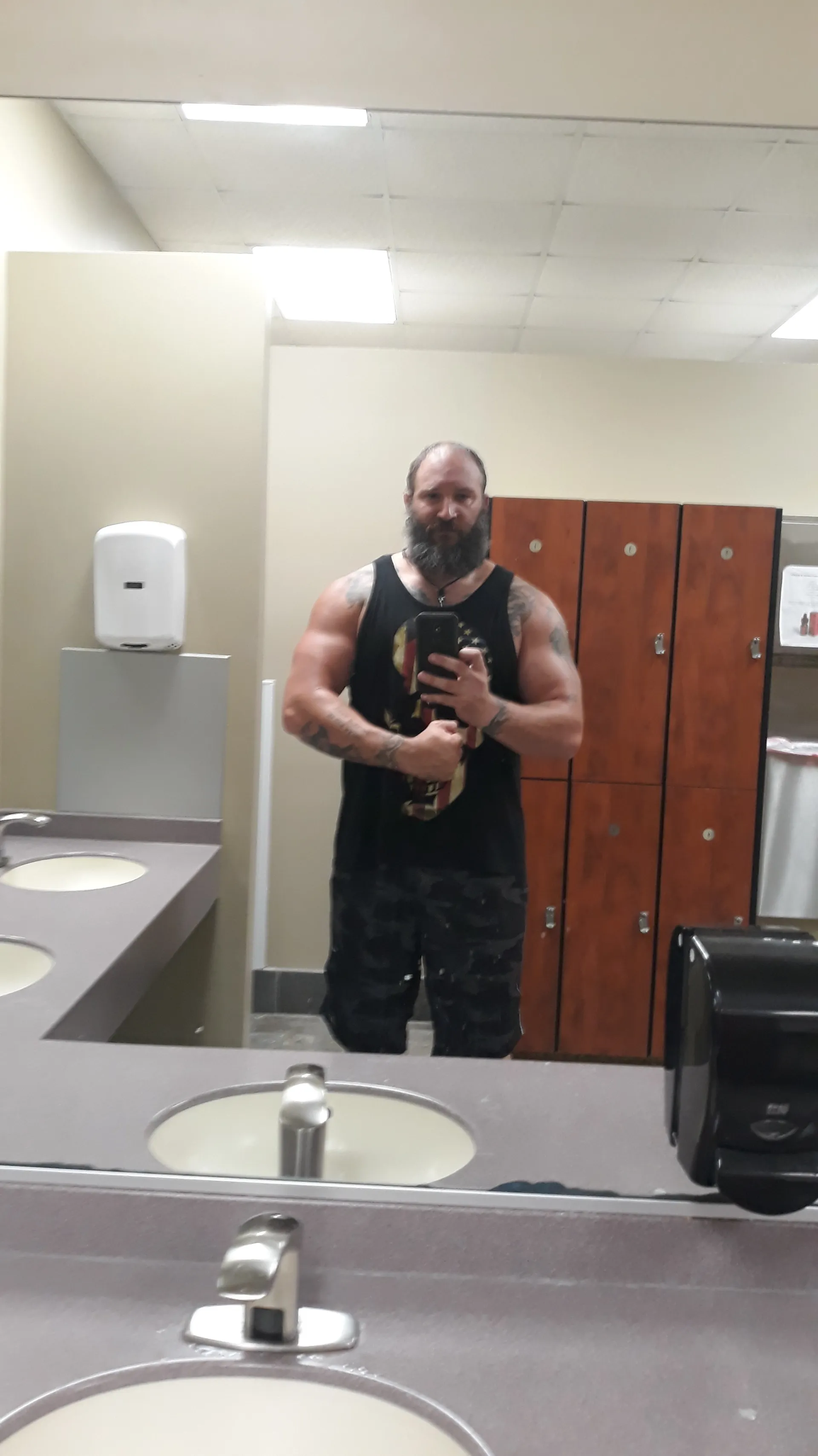 Beardedgiant247 OnlyFans header