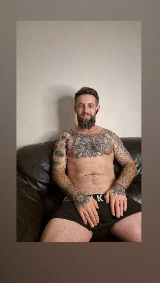 Oli OnlyFans header