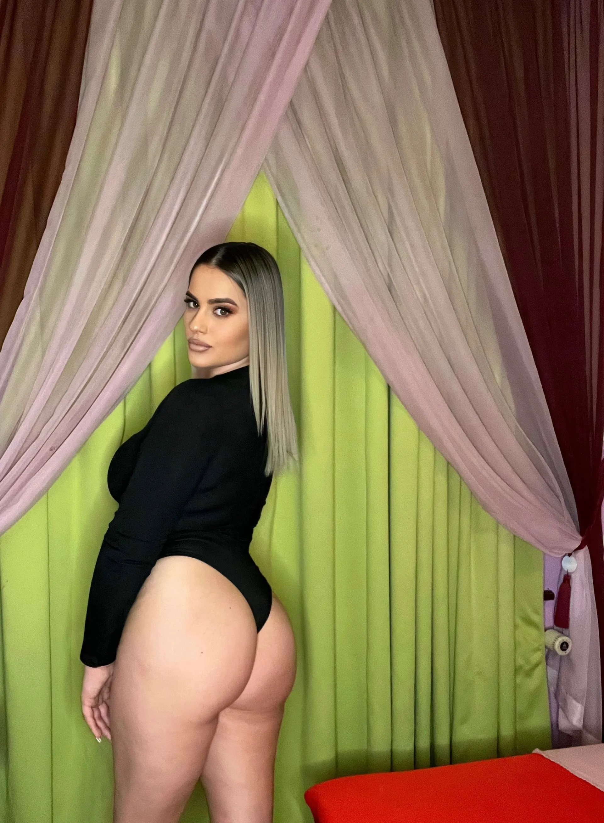 Beatrice OnlyFans header
