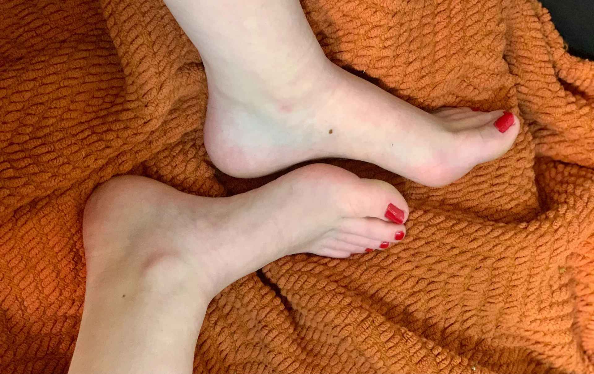 Beautifootsies OnlyFans header