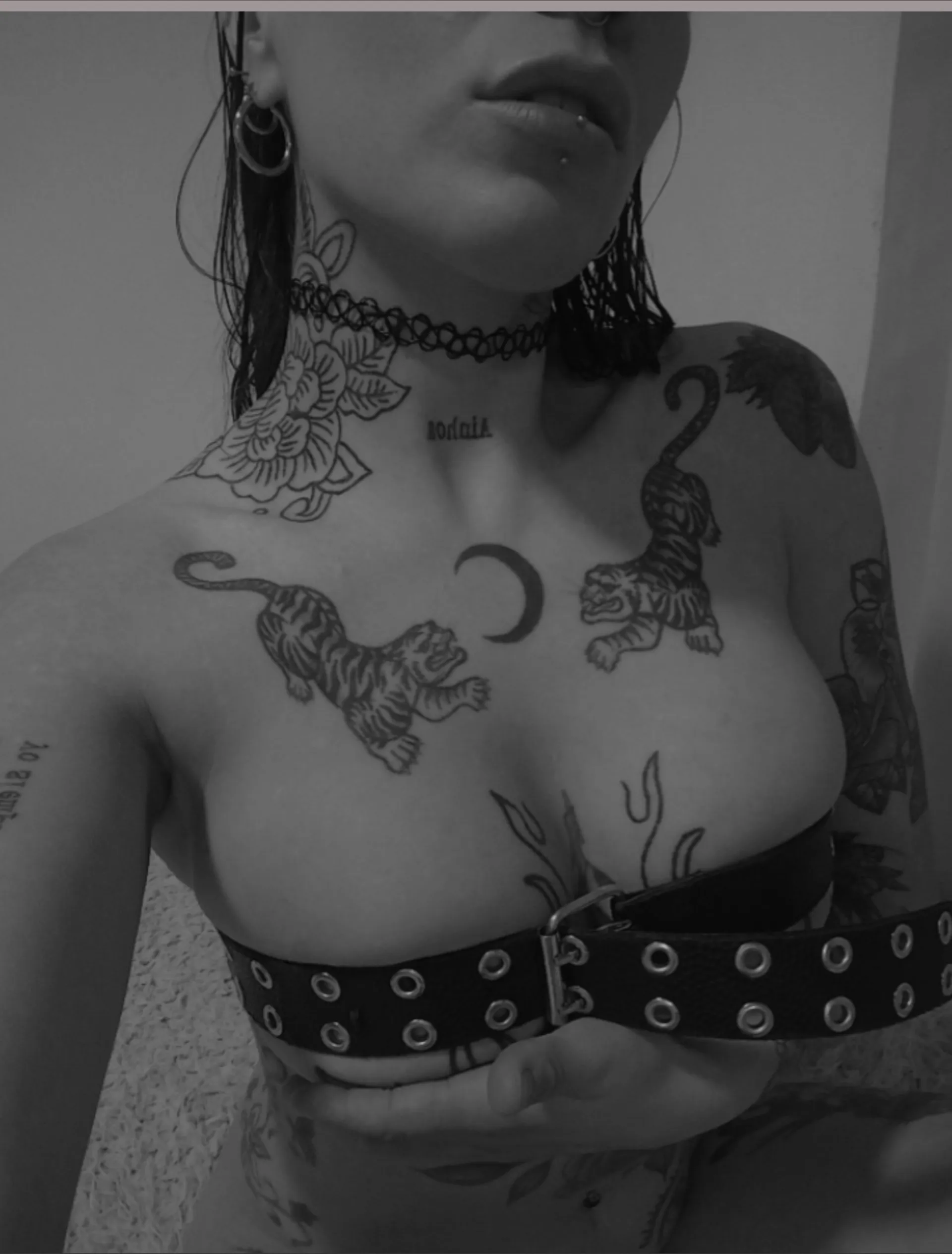 Cosita rica OnlyFans header