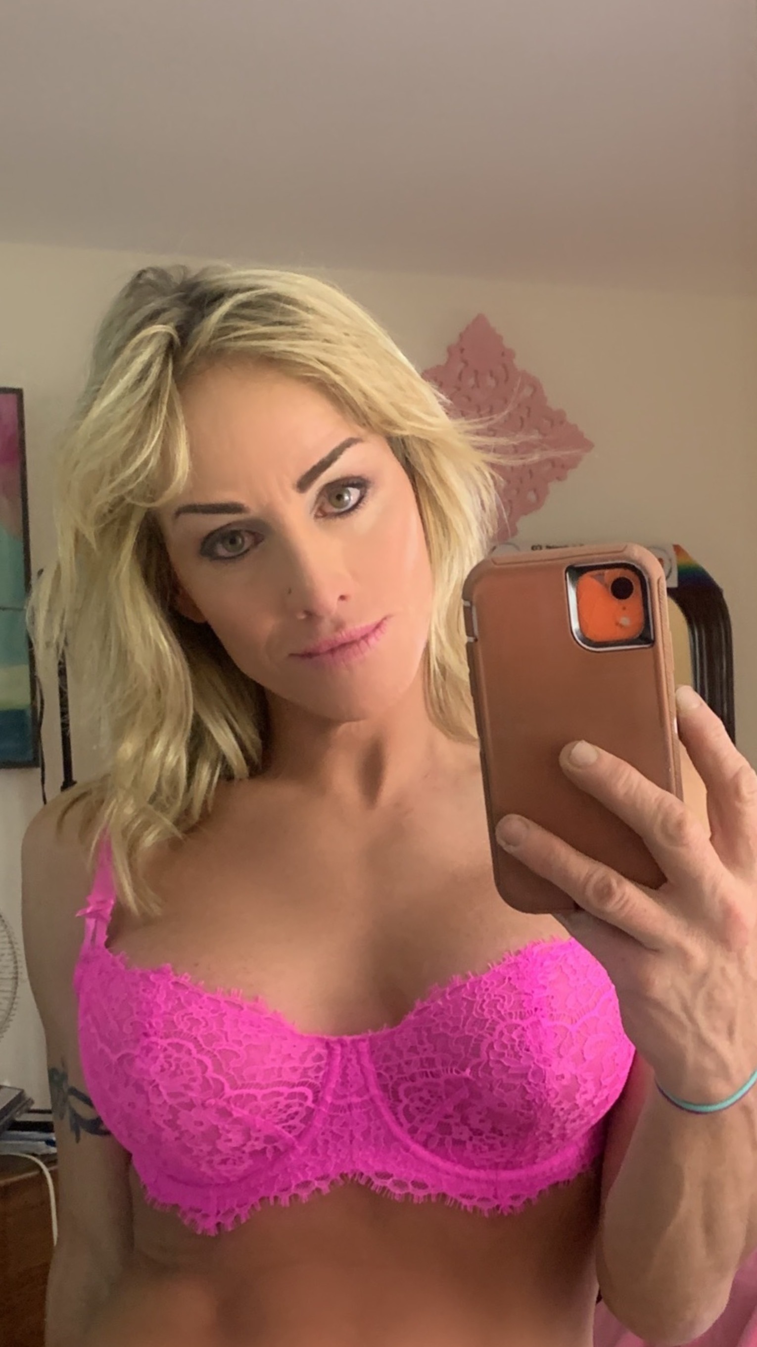 Becki Bottomz OnlyFans