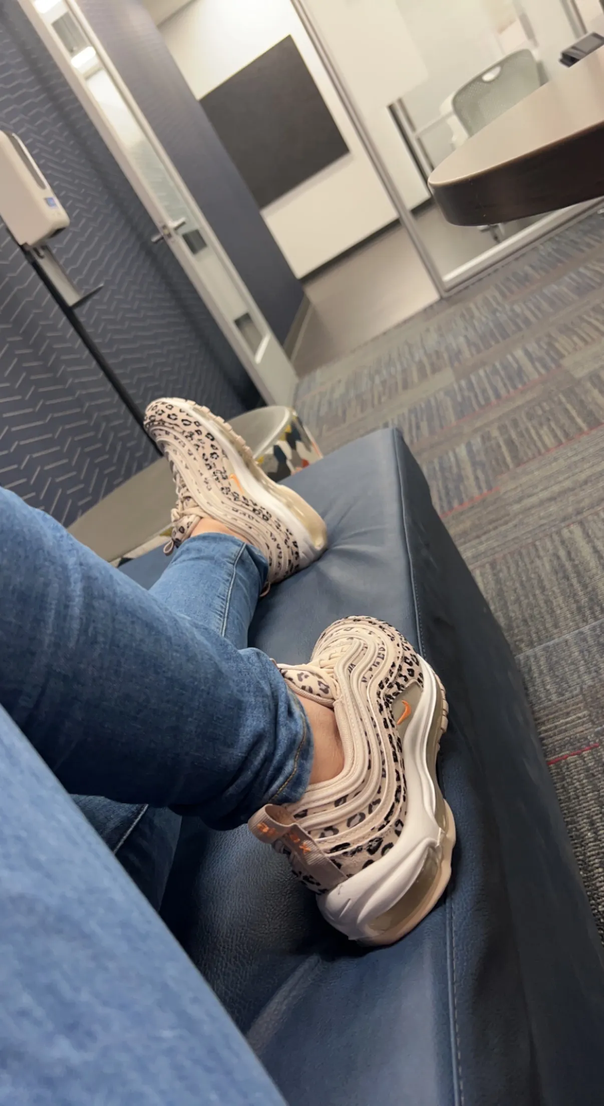 Beekixs OnlyFans header