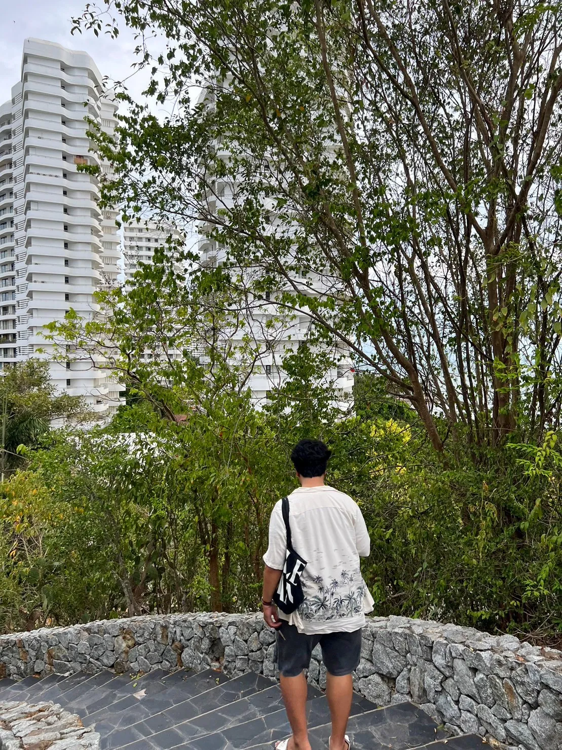 B E I L I K K OnlyFans header