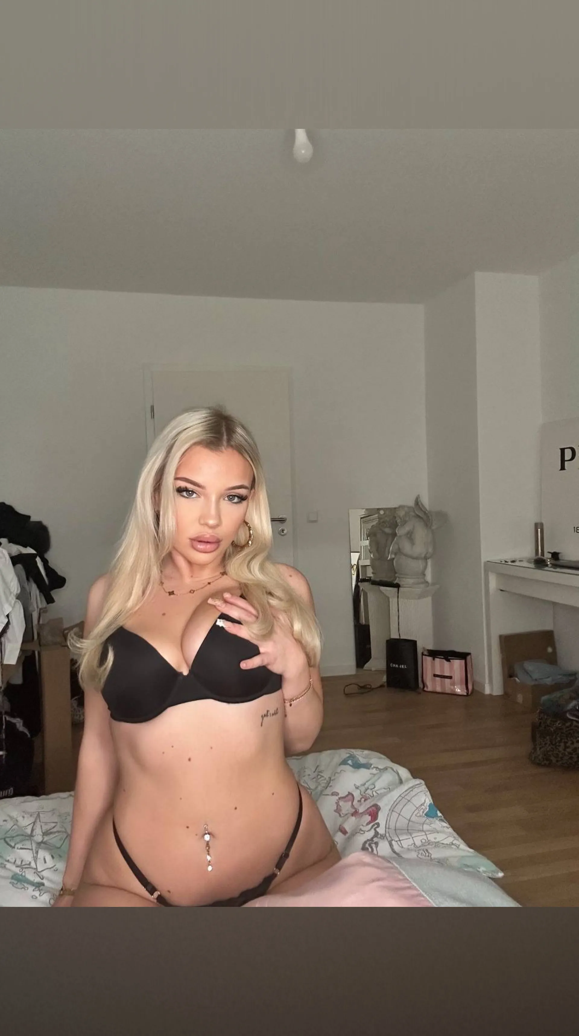Bella Honey🐥 OnlyFans header