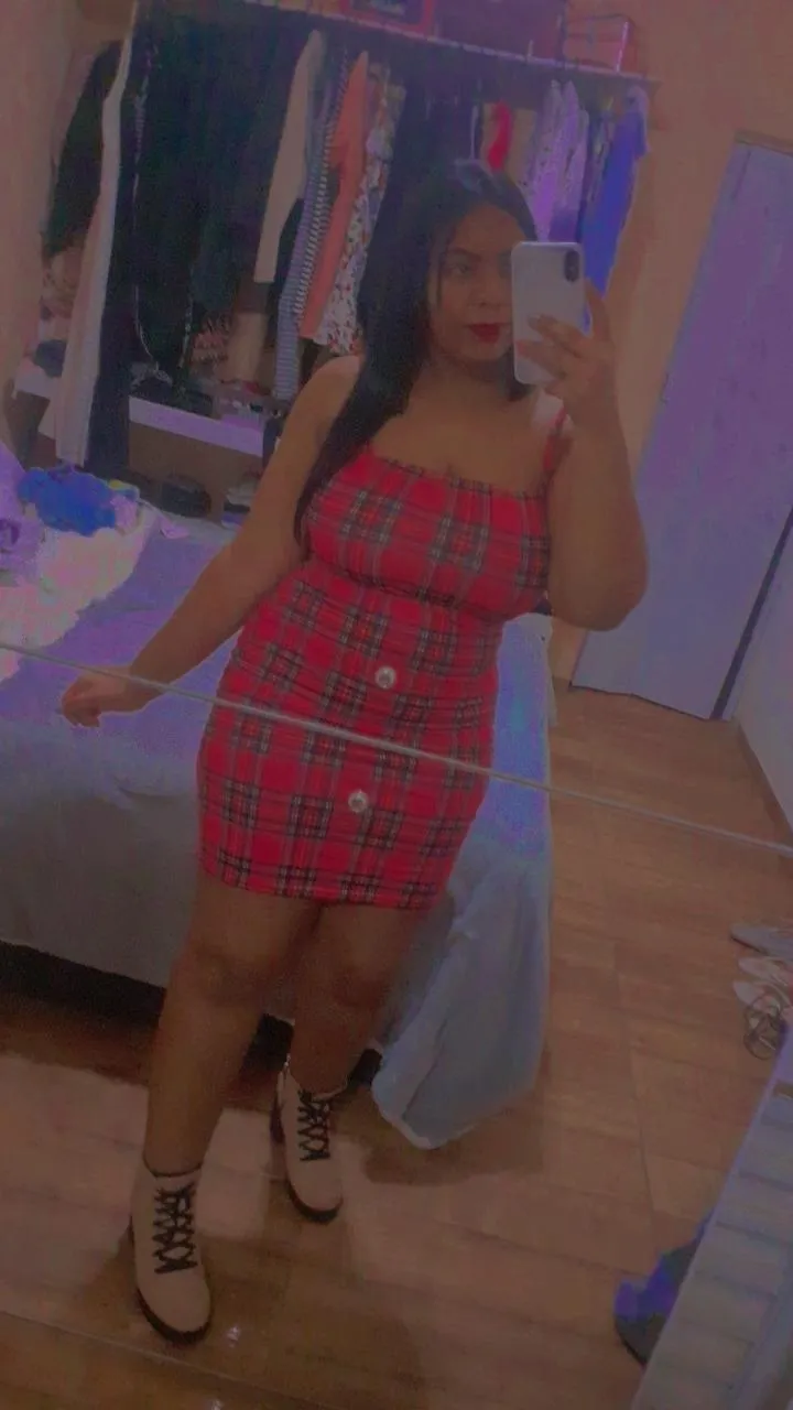 Bella OnlyFans header