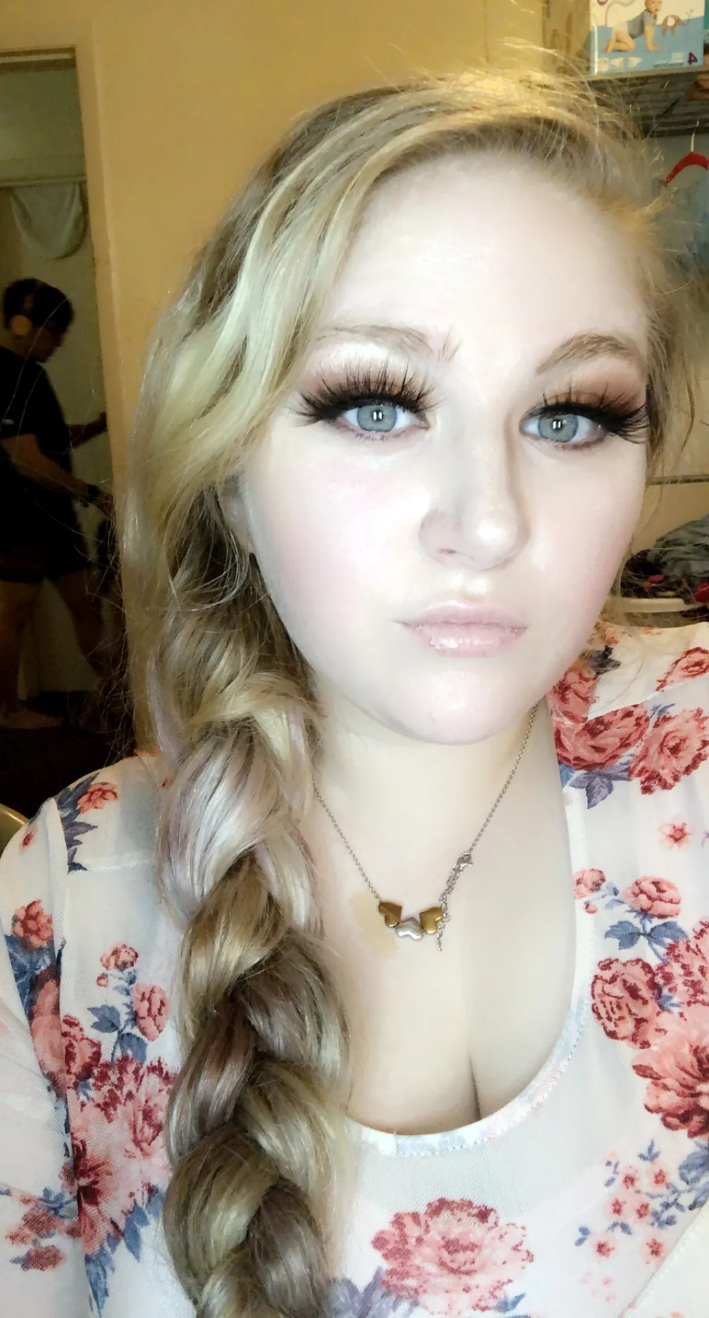BellaAurora22
