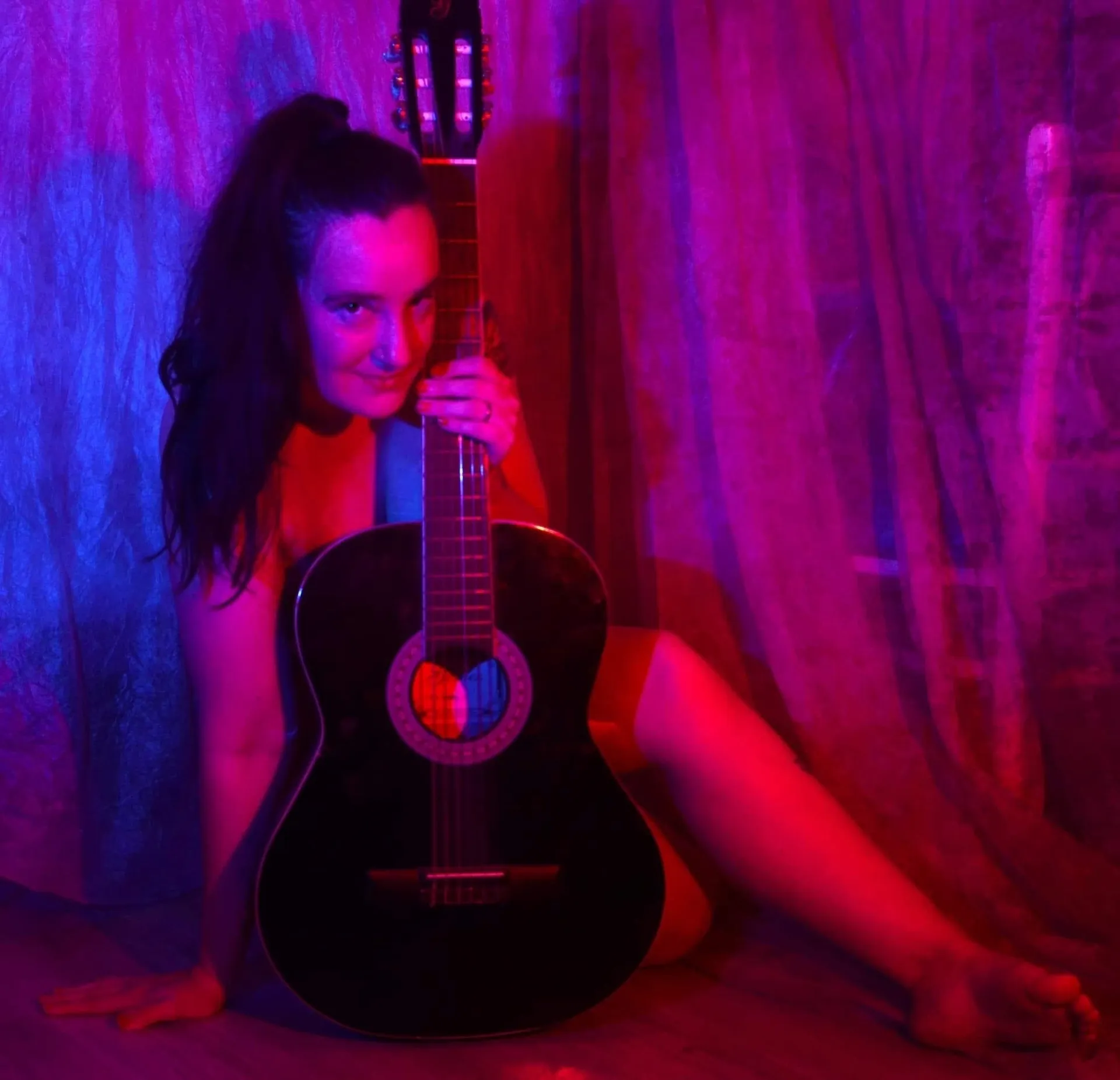 Bella40 OnlyFans header