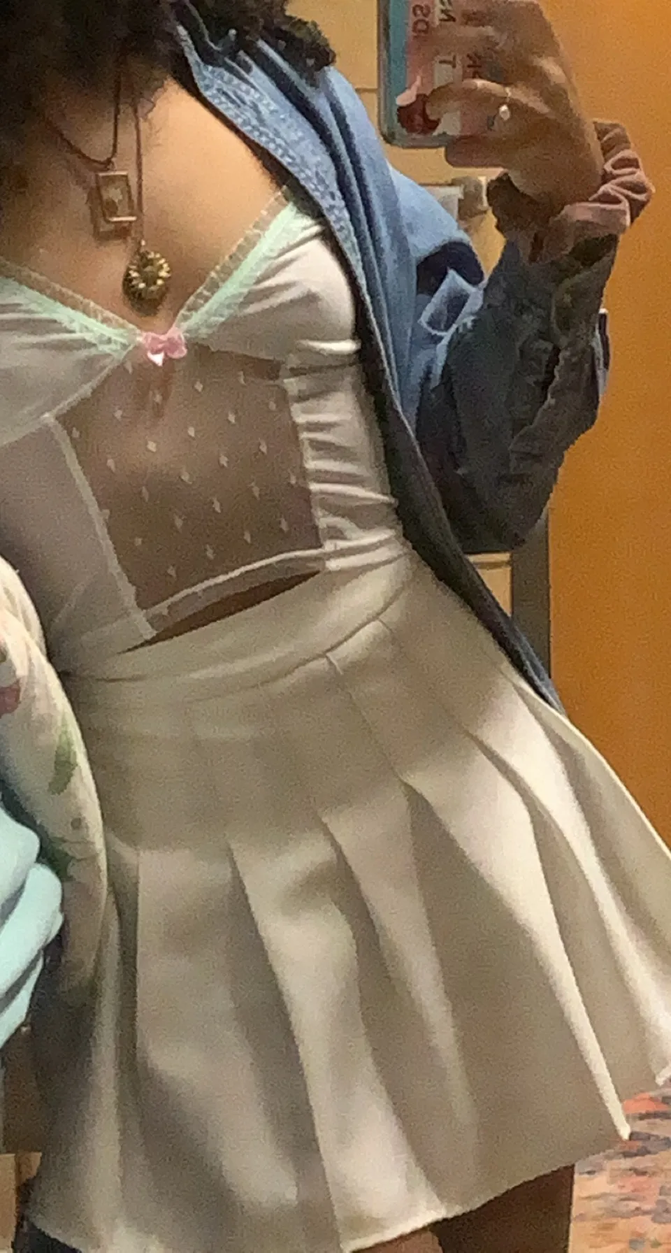 Bella OnlyFans header