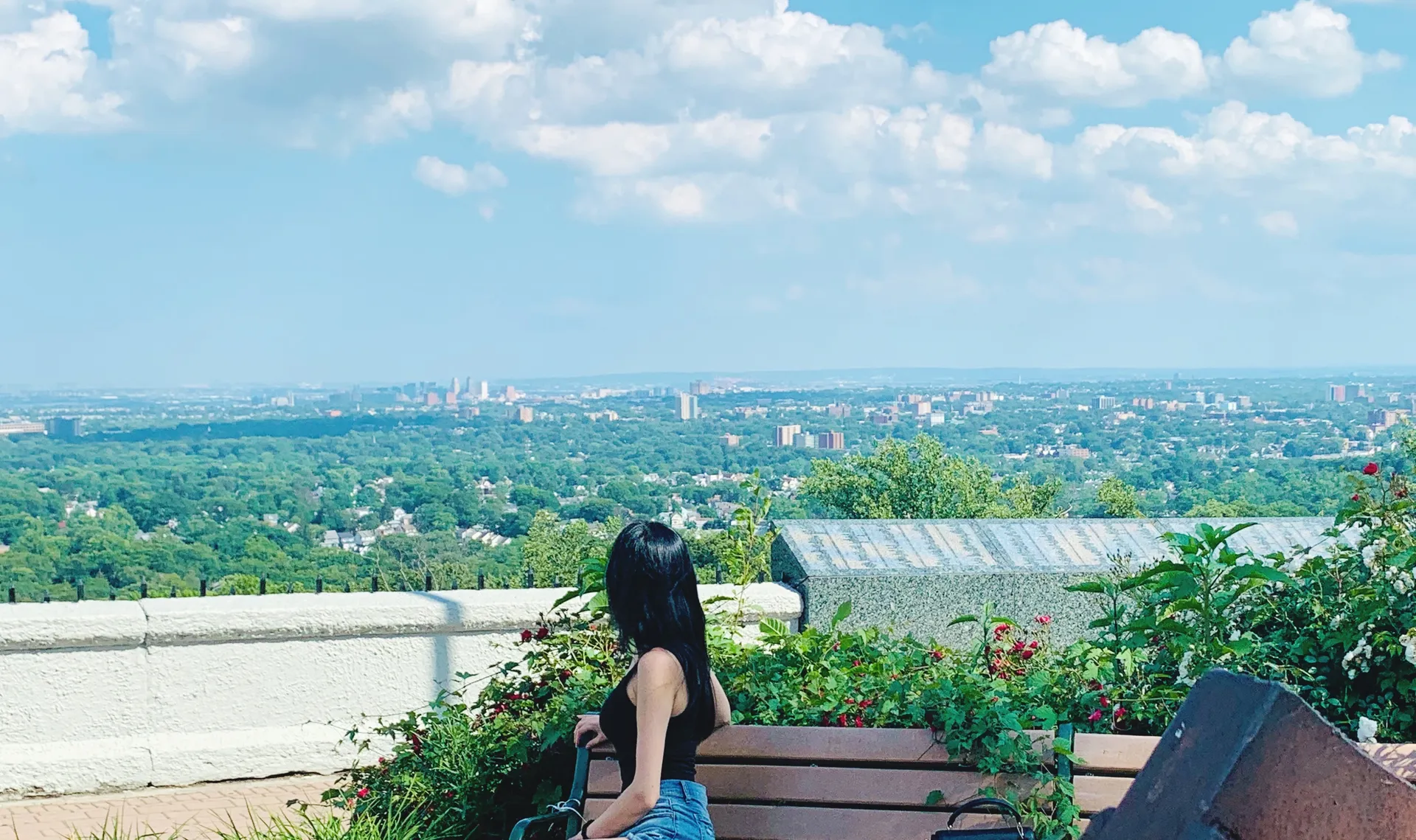 Bella OnlyFans header