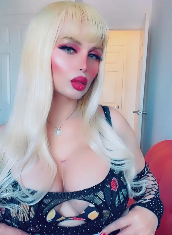 Bella 🏳️‍⚧️🦋✨🌟