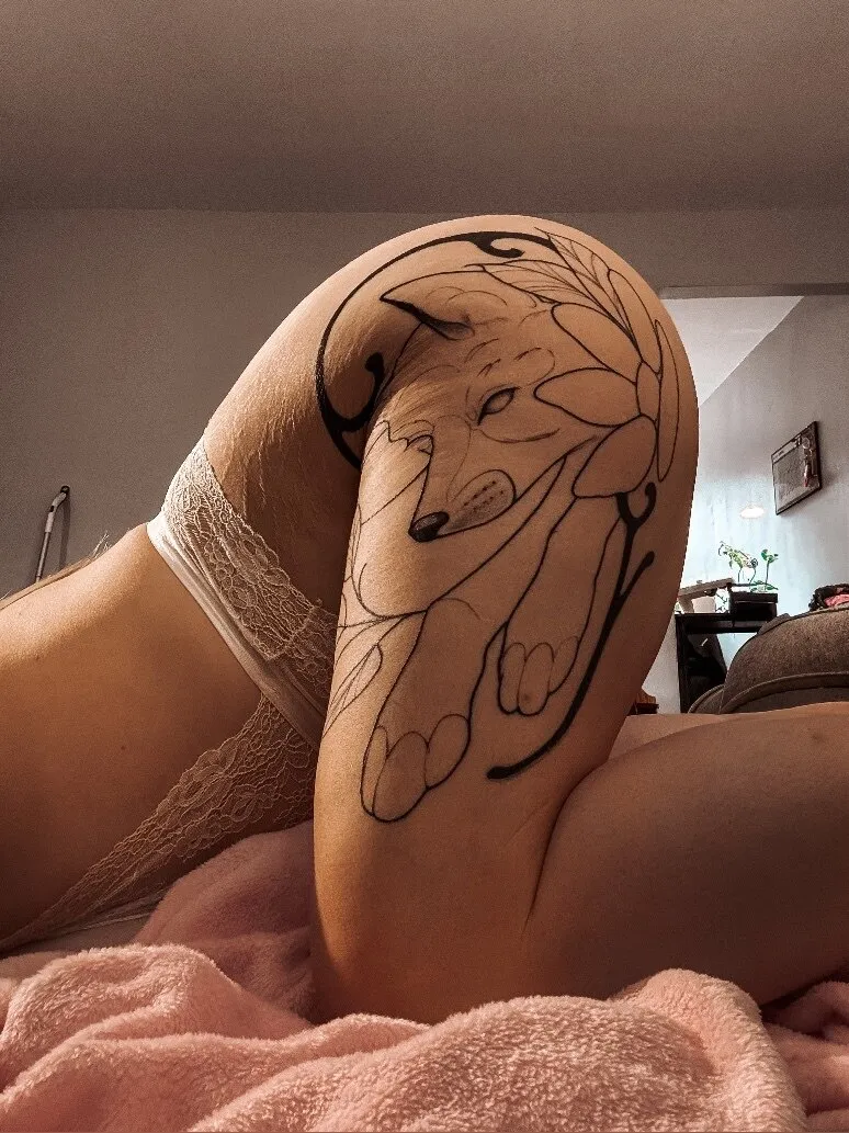 bella 💦 OnlyFans header