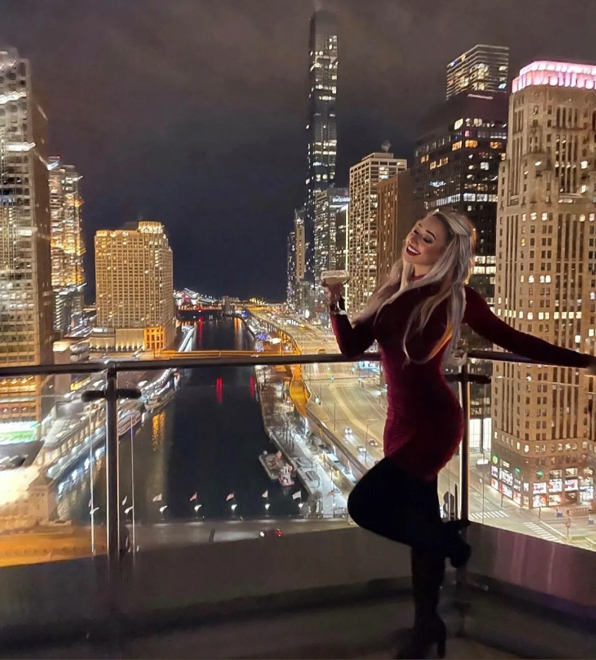 Bella Blondie 💋 OnlyFans header