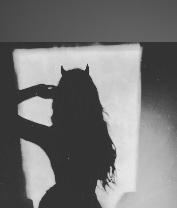 Bella OnlyFans header