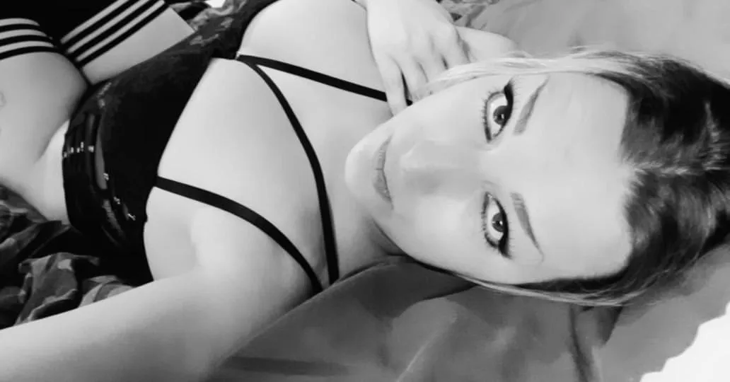 Bella Erotica OnlyFans header