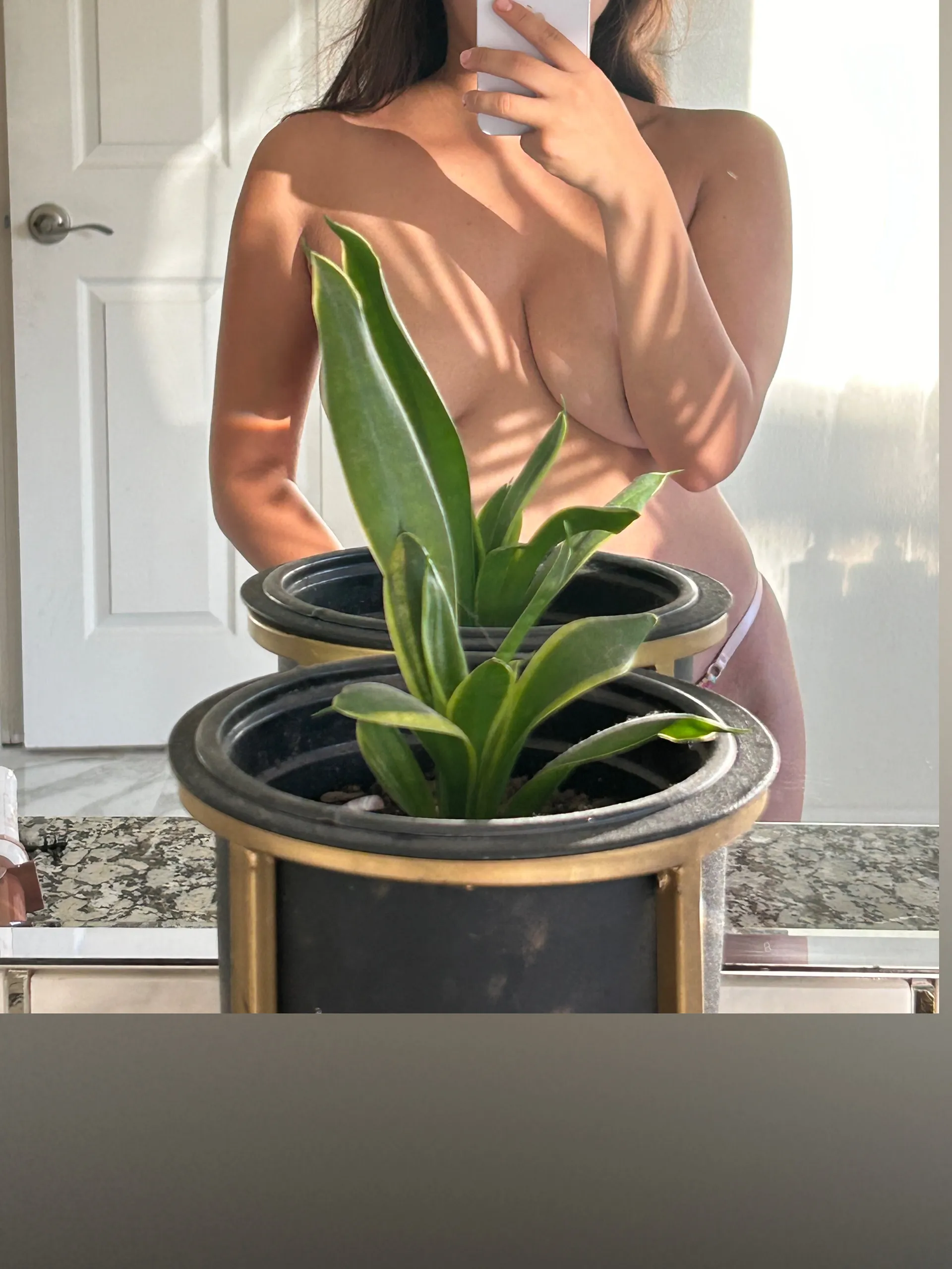 Bella Gold OnlyFans header