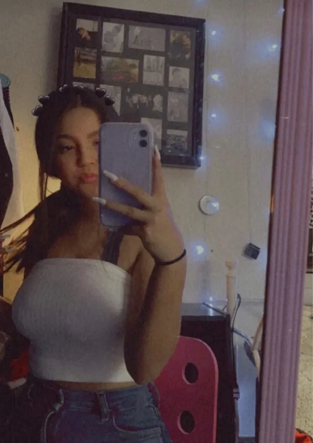 Bella Jones OnlyFans header