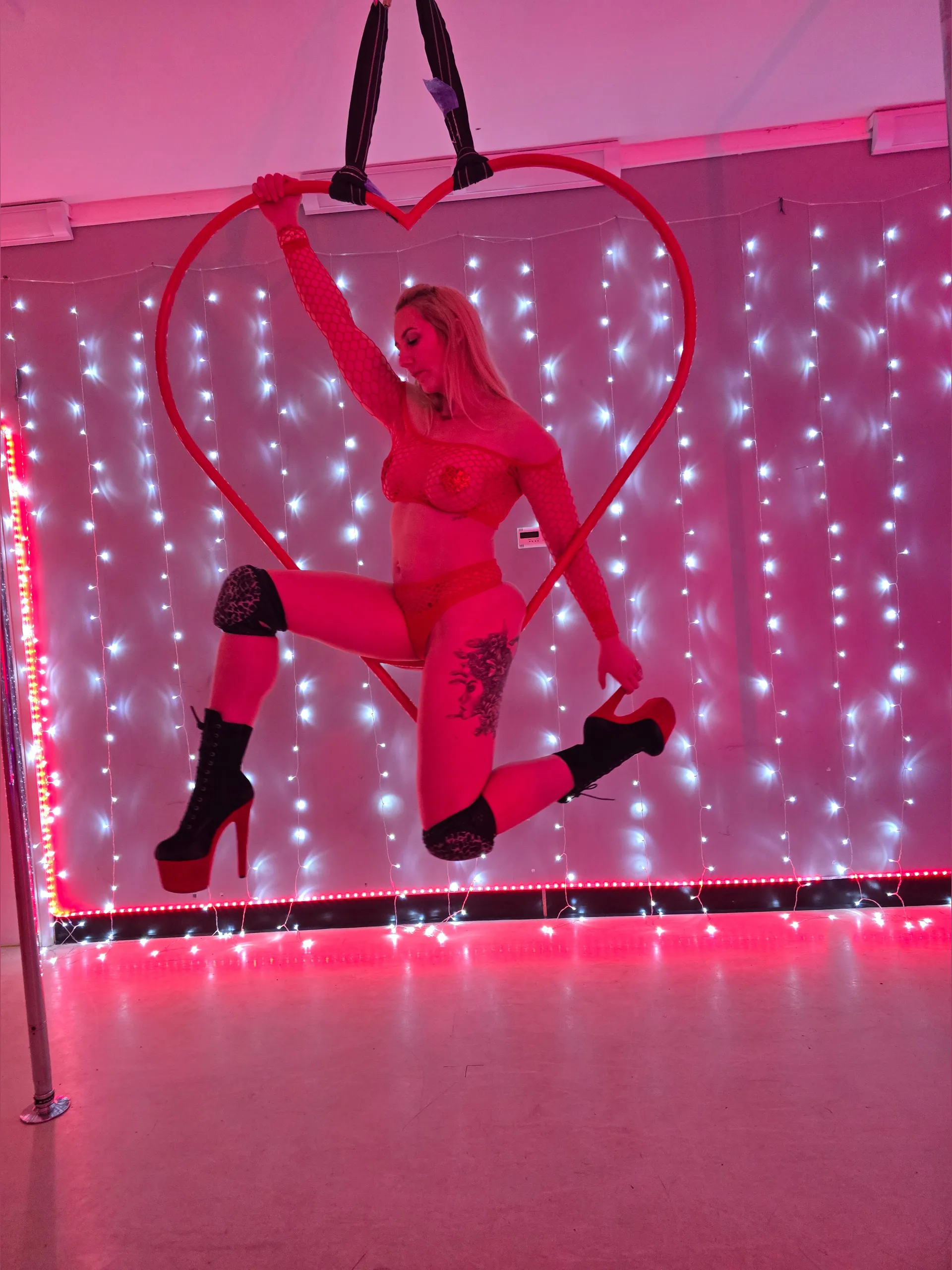 BellaNoirxx OnlyFans header