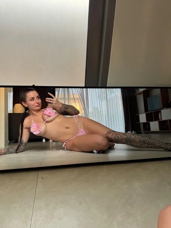 Bella💘 OnlyFans header