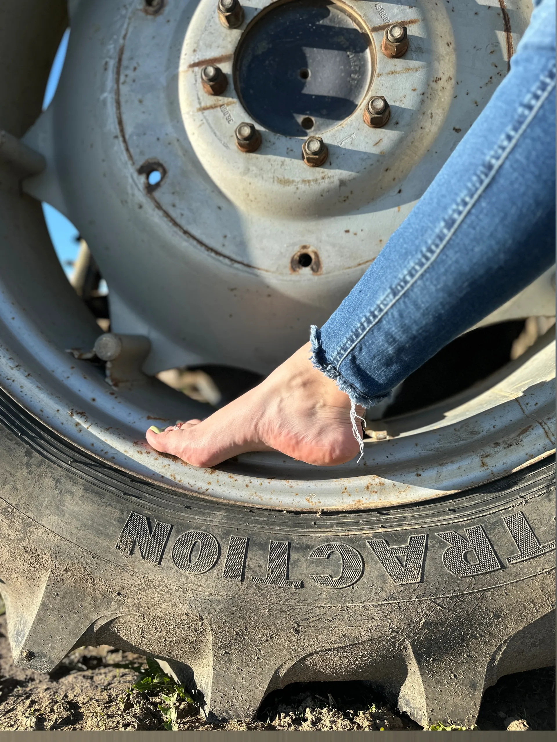 Bellafeetgun OnlyFans header