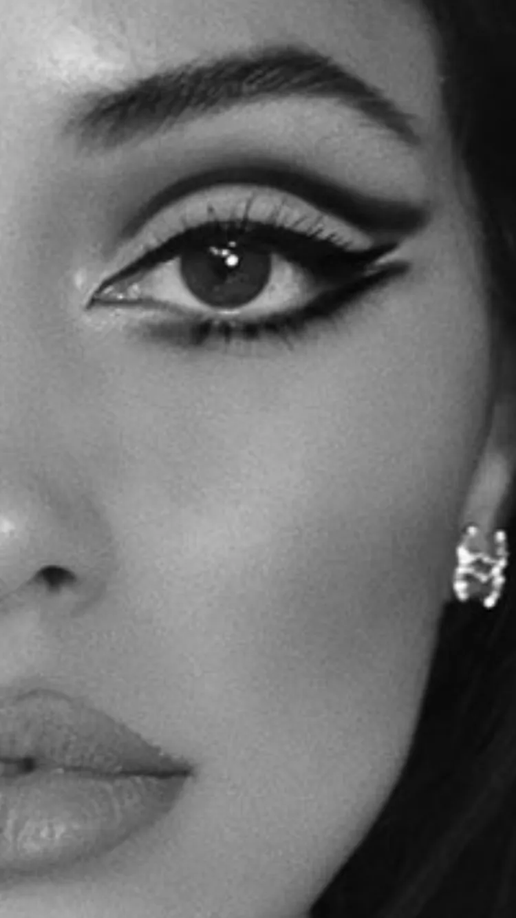 bella ✨ OnlyFans header