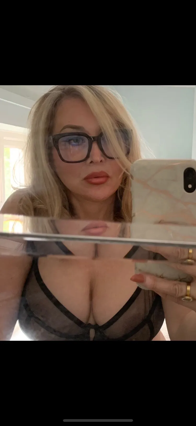 Bella Tease Loves OnlyFans header