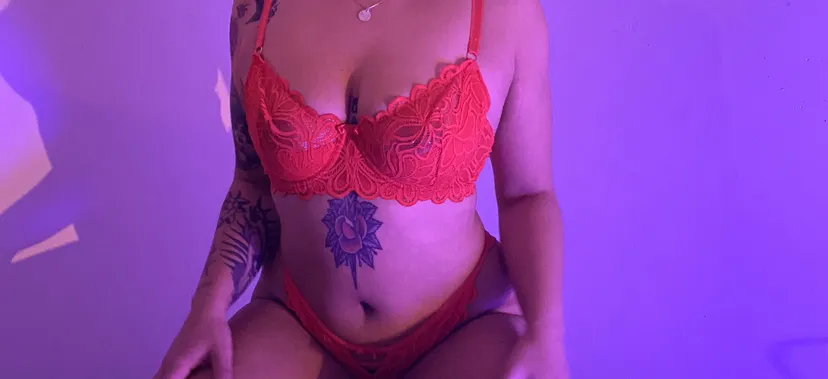 Bella V OnlyFans header