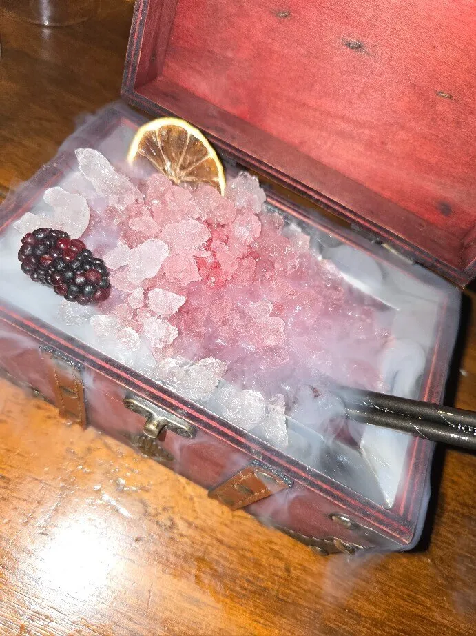 𝓣𝓻𝓲𝔁𝔁𝔂 OnlyFans header