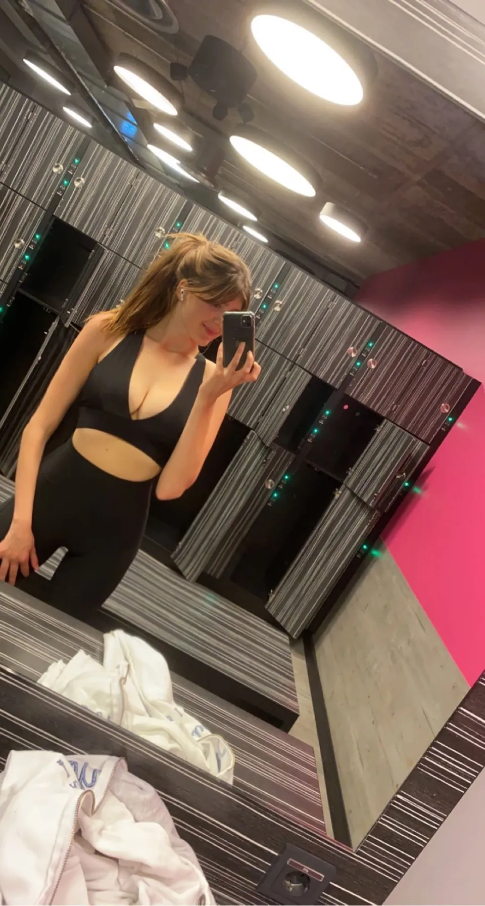 ✨Stella OnlyFans header