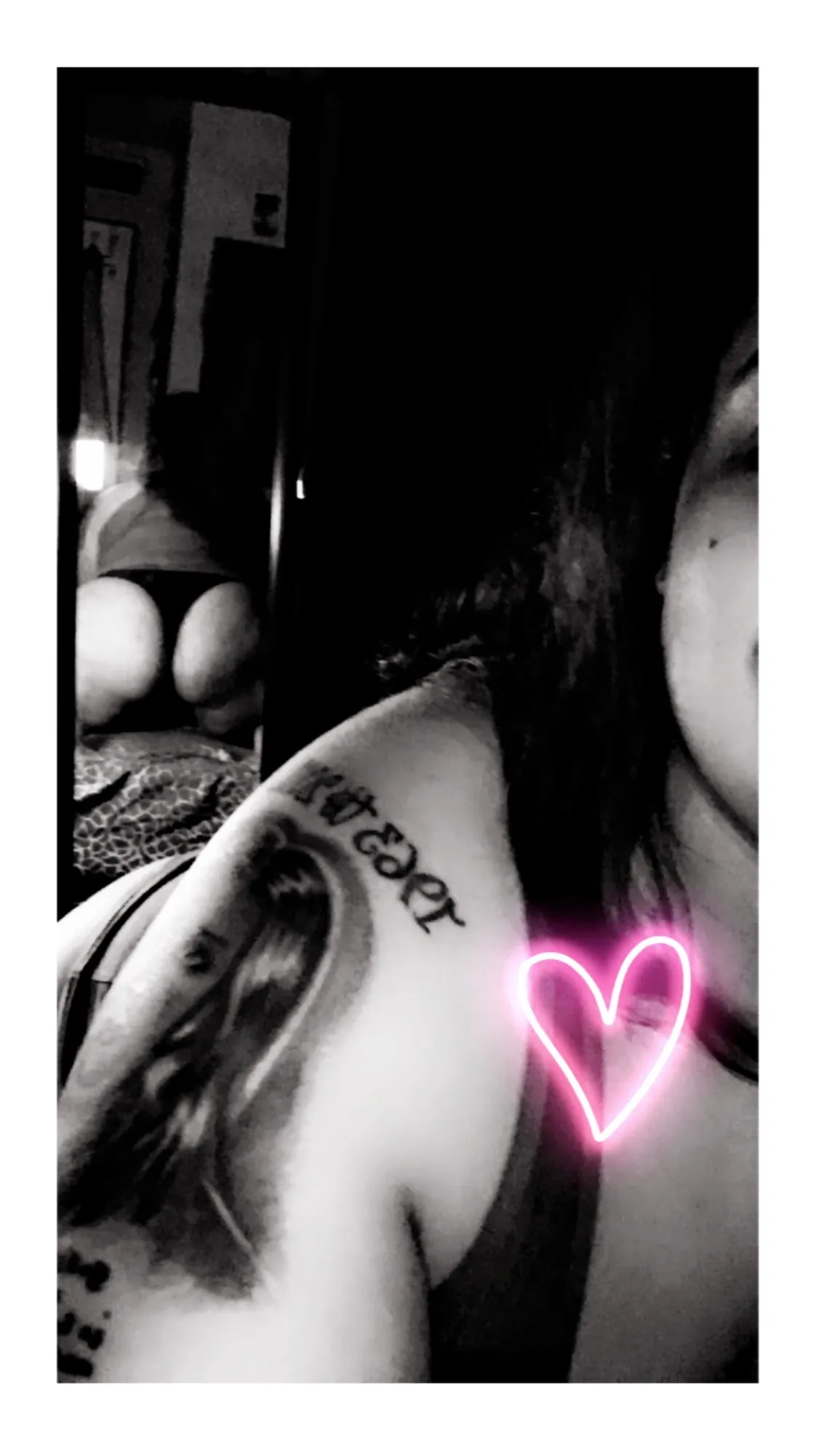 Bella OnlyFans header