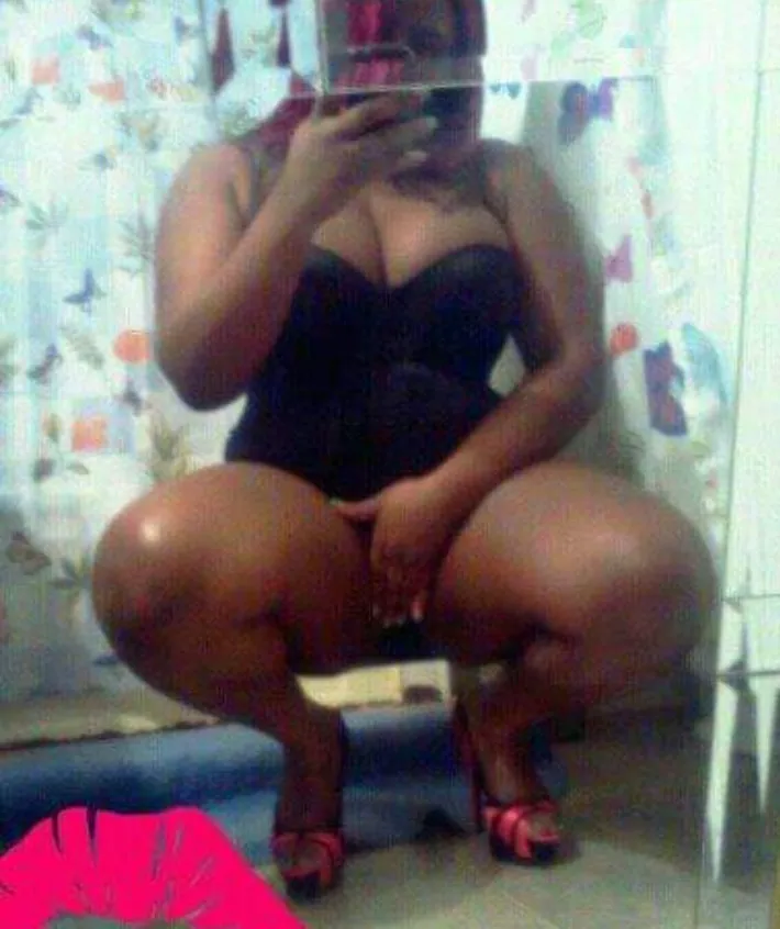 🐝e〽️aa OnlyFans header