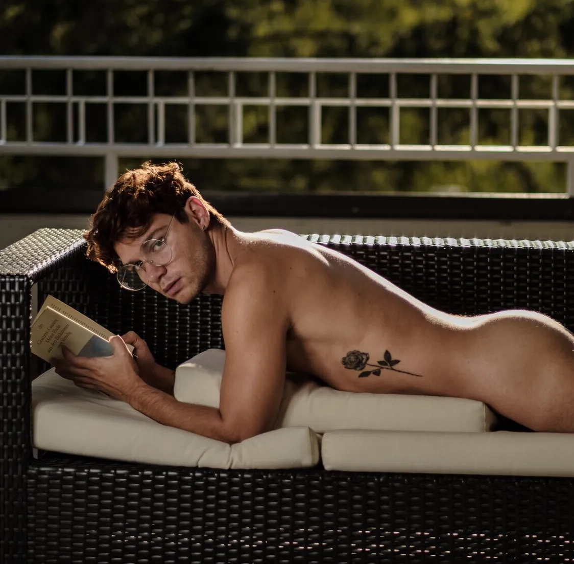 @benni_p OnlyFans header