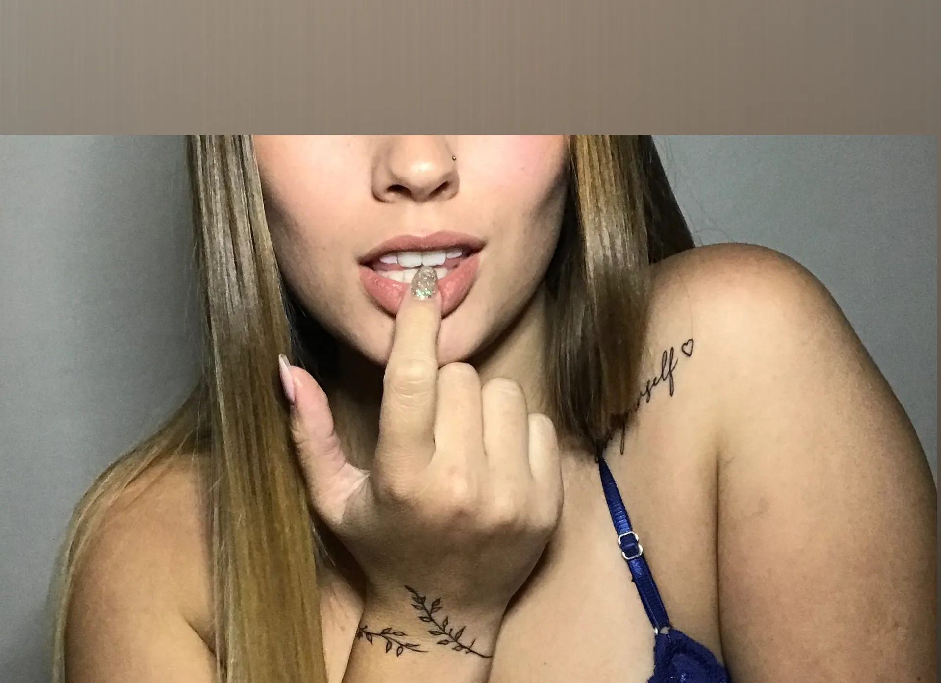 Berenice OnlyFans header