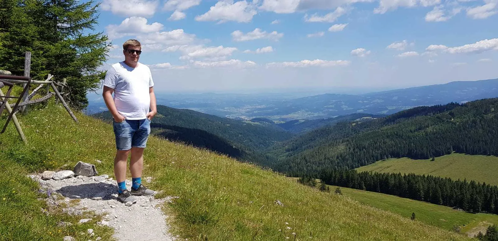 berniaustriatirol OnlyFans header