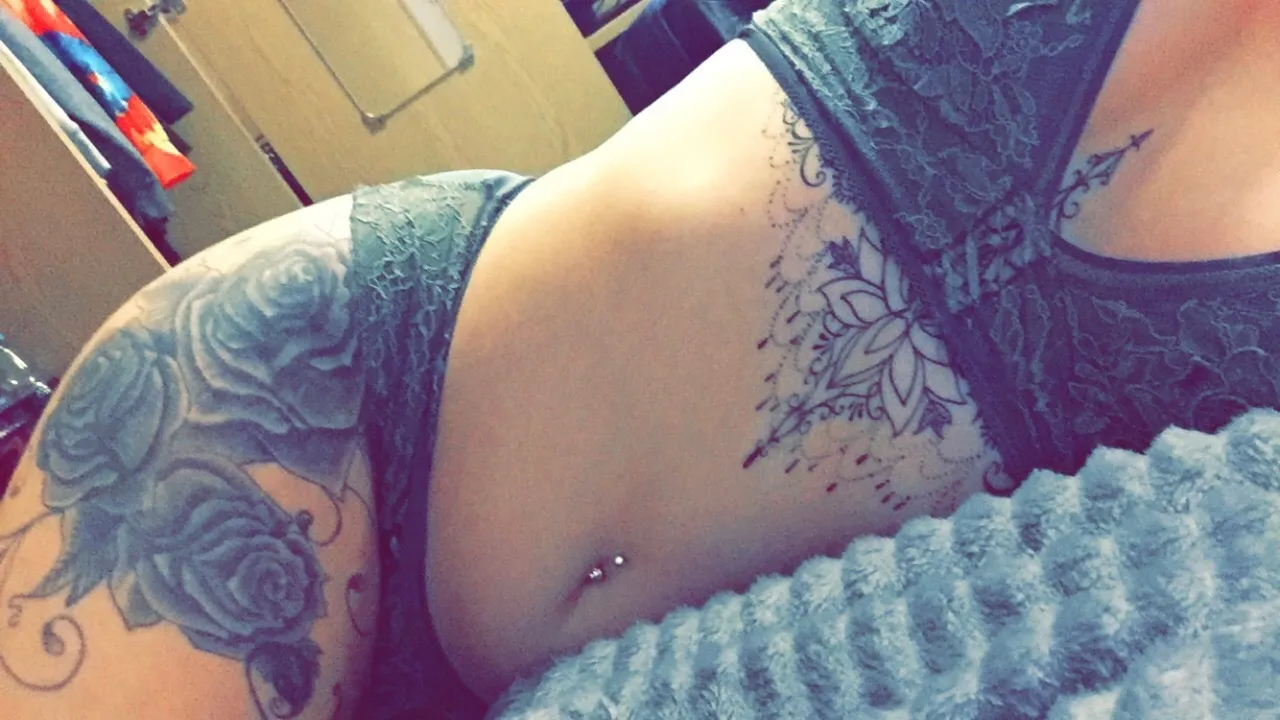 Beth OnlyFans header